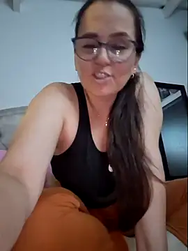 Snapshot of MariaPau_83 chatting on 14, 3, 2025 MariaPau 83 online show from 14, 3, 2025