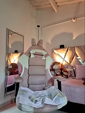 MariaPau 83 online show from 23, 4, 2026