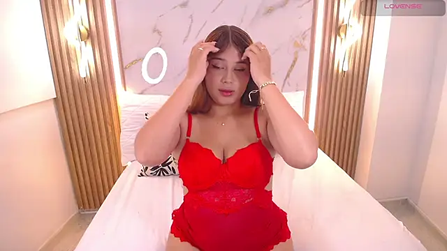 Anthonela love  online show from 23, 4, 2026