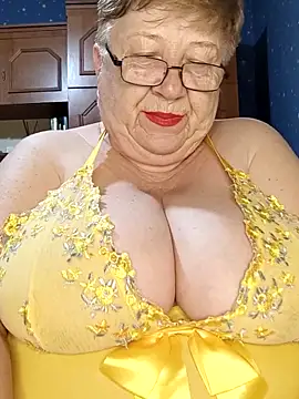 Lena Gaby online show from 4, 6, 2026