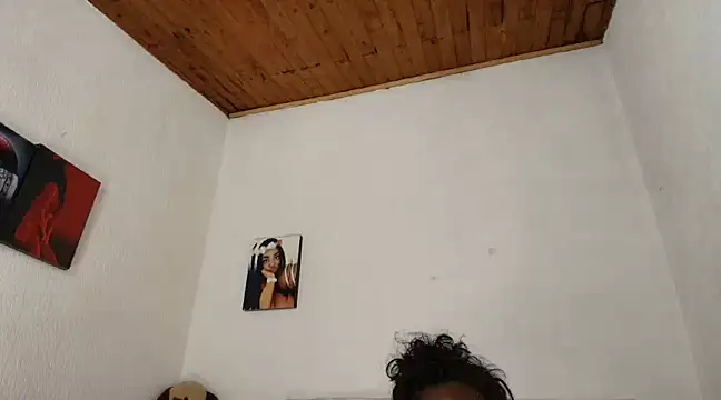 Snapshot of godessQQQ chatting on 17, 3, 2025 godessQQQ online show from 17, 3, 2025