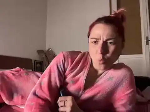 Snapshot of Nikky_Divine chatting on 2, 12, 2024 Nikky Divine online show from 2, 12, 2024