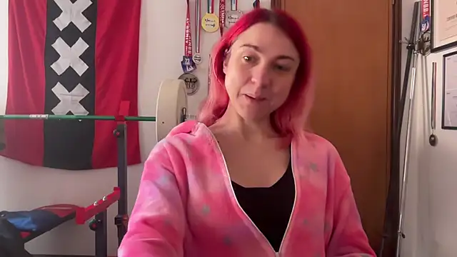 Snapshot of Nikky_Divine chatting on 10, 1, 2025 Nikky Divine online show from 10, 1, 2025