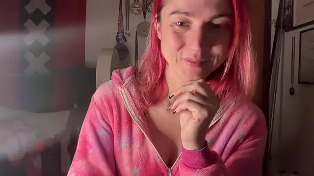 Snapshot of Nikky_Divine chatting on 16, 1, 2025 Nikky Divine online show from 16, 1, 2025