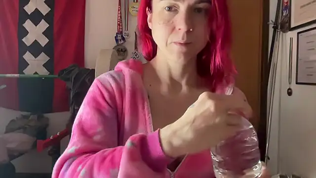 Snapshot of Nikky_Divine chatting on 21, 1, 2025 Nikky Divine online show from 21, 1, 2025