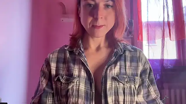 Snapshot of Nikky_Divine chatting on 17, 10, 2025 Nikky Divine online show from 17, 10, 2025