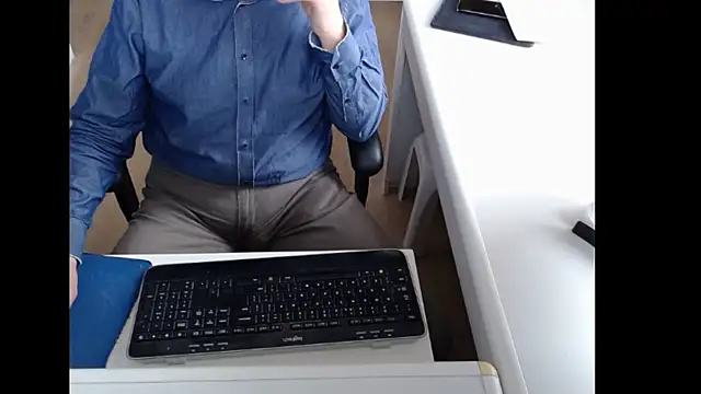 dutchpornking online show from 27, 4, 2026