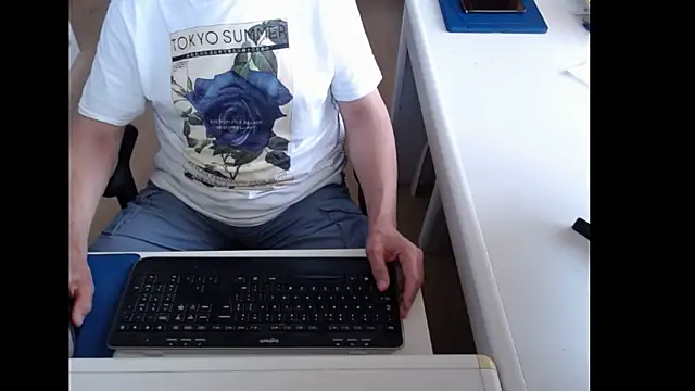 dutchpornking online show from 9, 6, 2026