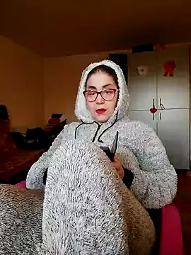 Chriss Tinaa online show from 11, 2, 2025