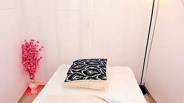 miss alhy online show from 5, 3, 2025