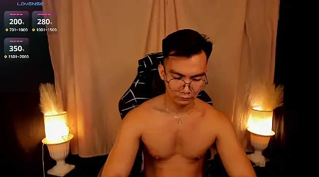 000batman000 online show from 17, 2, 2025