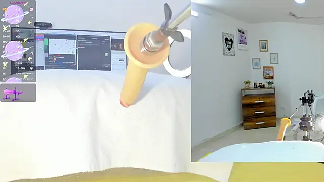 sofi velez online show from 15, 9, 2025