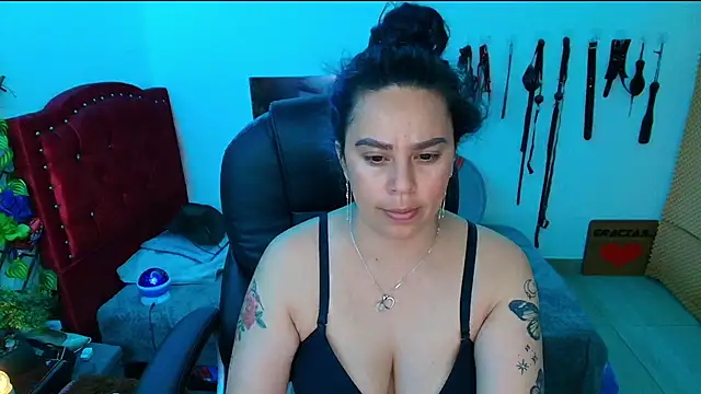 elektra 32 online show from 3, 3, 2025