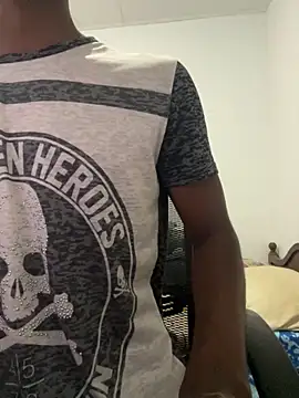 Snapshot of little-monter chatting on 24, 3, 2026 little-monter online show from 24, 3, 2026