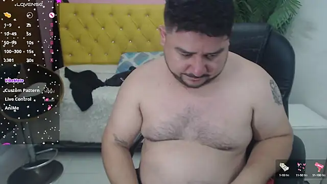 Snapshot of oso_dirty_ chatting on 22, 2, 2025 oso dirty online show from 22, 2, 2025