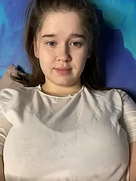 Snapshot of HornyGirlH chatting on 12, 1, 2025 HornyGirlH online show from 12, 1, 2025