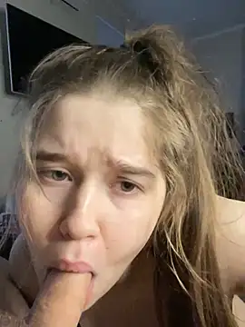 Snapshot of HornyGirlH chatting on 12, 1, 2025 HornyGirlH online show from 12, 1, 2025