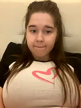 Snapshot of HornyGirlH chatting on 14, 9, 2025 HornyGirlH online show from 14, 9, 2025