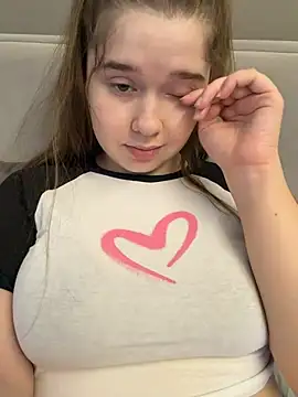 HornyGirlH online show from 21, 7, 2026