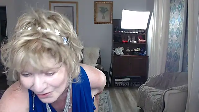 SindeeDix online show from 18, 9, 2025