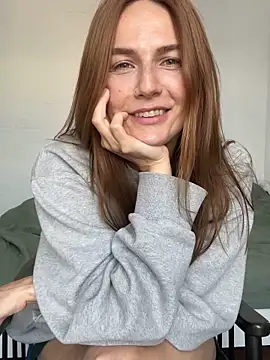 BritneyHall online show from 27, 5, 2026