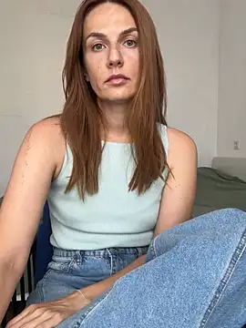 BritneyHall online show from 26, 6, 2026