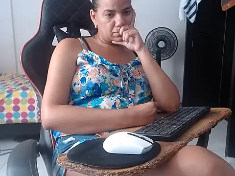 Adriana 0312 online show from 28, 7, 2026