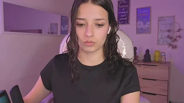 Amaia Daniells online show from 10, 10, 2025