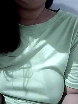 Snapshot of xxyourfantasyxx chatting on 18, 9, 2025 xxyourfantasyxx online show from 18, 9, 2025