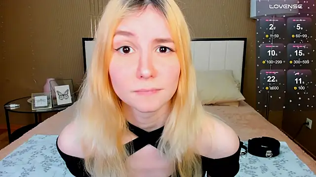 Snapshot of fleximona chatting on 10, 10, 2025 fleximona online show from 10, 10, 2025