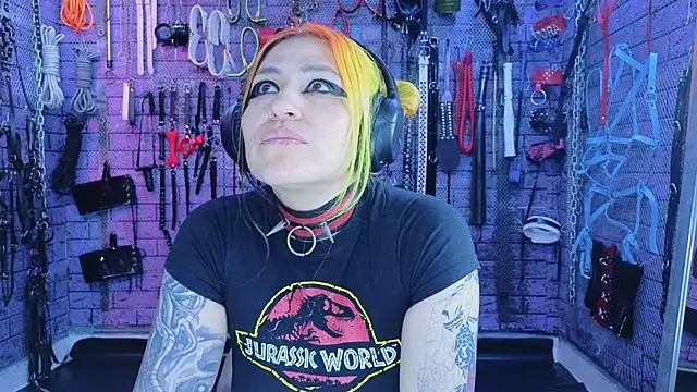 PANDORANEZZ online show from 7, 11, 2025