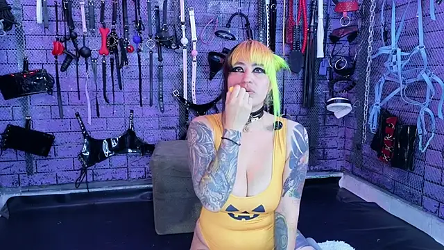 PANDORANEZZ online show from 25, 4, 2026