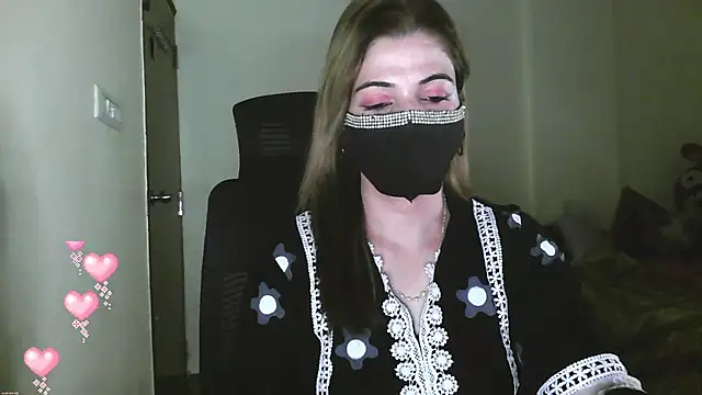 Snapshot of Cute_Sonii chatting on 13, 5, 2026 Cute Sonii online show from 13, 5, 2026