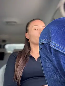 YOUR-KARINA online show from 24, 1, 2025