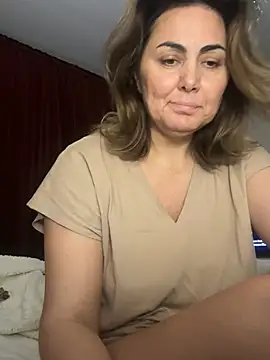 Emma roqueen online show from 10, 5, 2026
