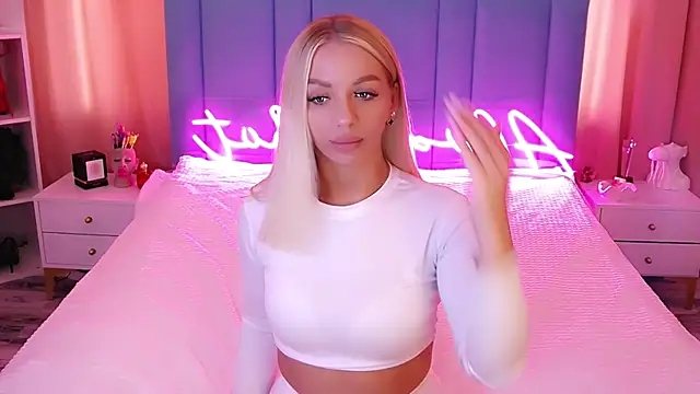 AllwaysHotJ online show from 31, 1, 2025