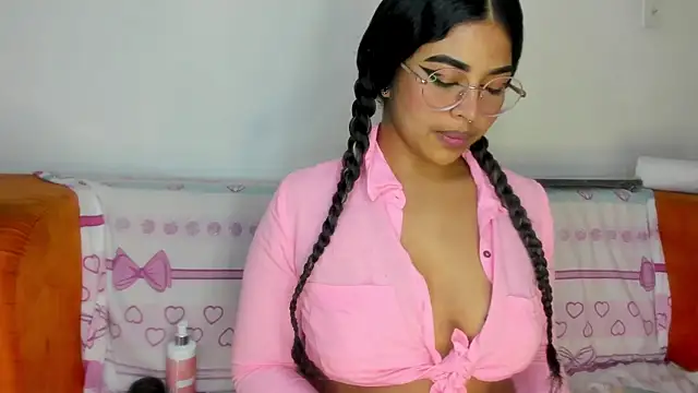 Snapshot of moana_taylor chatting on 30, 1, 2025 moana taylor online show from 30, 1, 2025