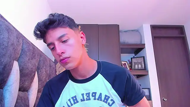 I Gabriel online show from 10, 12, 2024