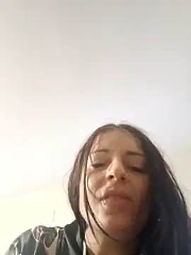 khloebanques online show from 1, 3, 2026