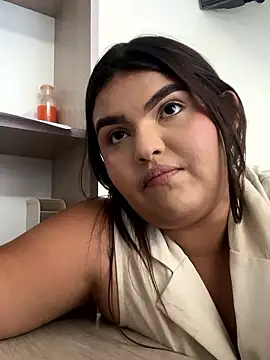 Lia sexx online show from 8, 1, 2026