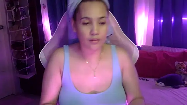 Snapshot of yourbabe_Brielle chatting on 19, 9, 2025 yourbabe Brielle online show from 19, 9, 2025