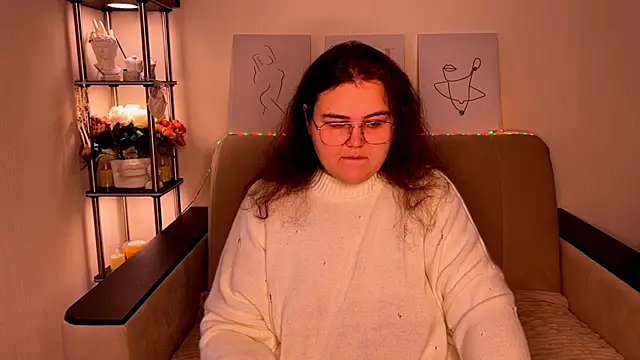 Curvy Jane online show from 12, 12, 2024