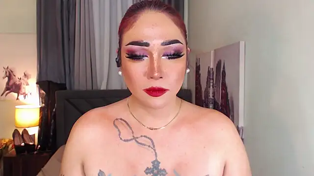 Snapshot of Transdomts4u chatting on 14, 2, 2025 Transdomts4u online show from 14, 2, 2025