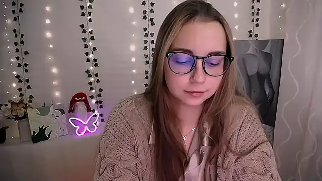 SweetPrincess  online show from 4, 10, 2025