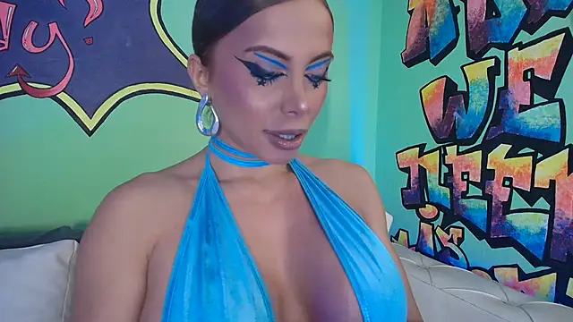 Snapshot of TamaraSavage chatting on 30, 9, 2025 TamaraSavage online show from 30, 9, 2025