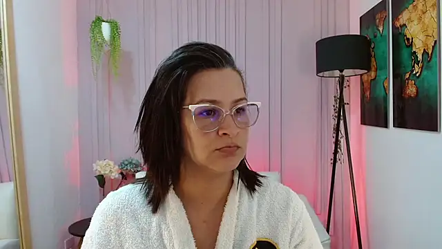 Britney taylor  online show from 22, 1, 2025