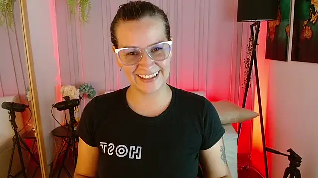 Britney taylor  online show from 31, 1, 2025