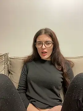 Snapshot of little_belucci chatting on 10, 1, 2025 little belucci online show from 10, 1, 2025