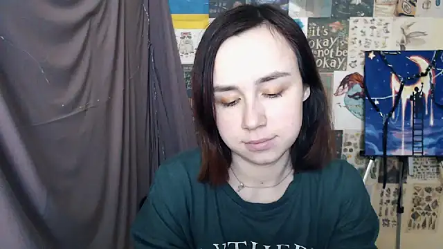 VeryVeryVeryShy  online show from 18, 2, 2025