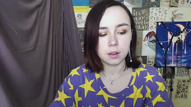 VeryVeryVeryShy  online show from 28, 2, 2025